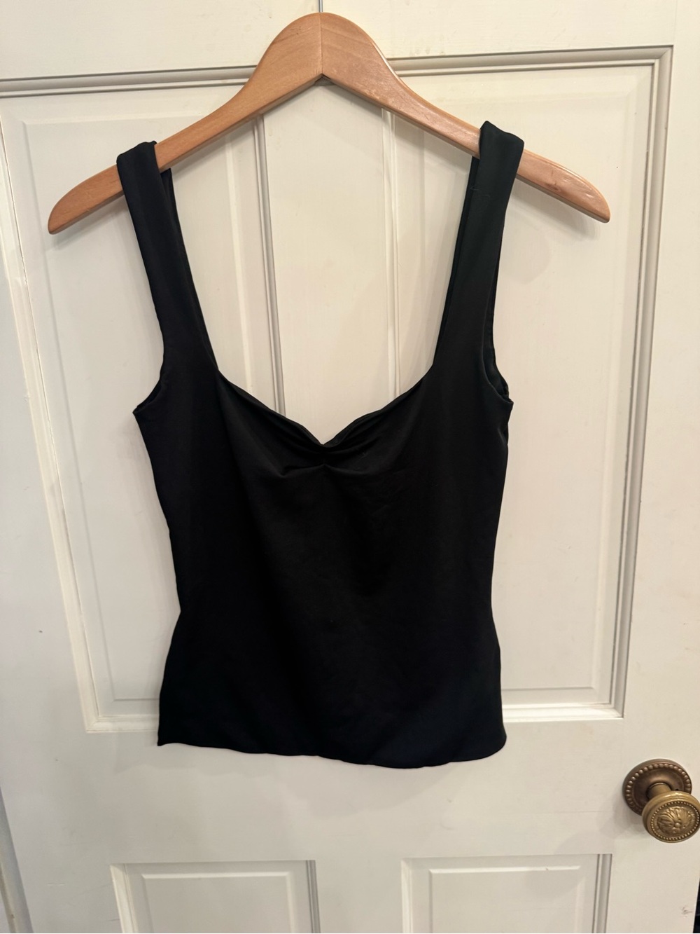 NWOT American Threads Black Scoop Neck Tank Camisole
